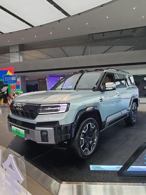 广州99比亚迪方程豹硬派越野的爆款，英菲尼迪35周年与你共成长